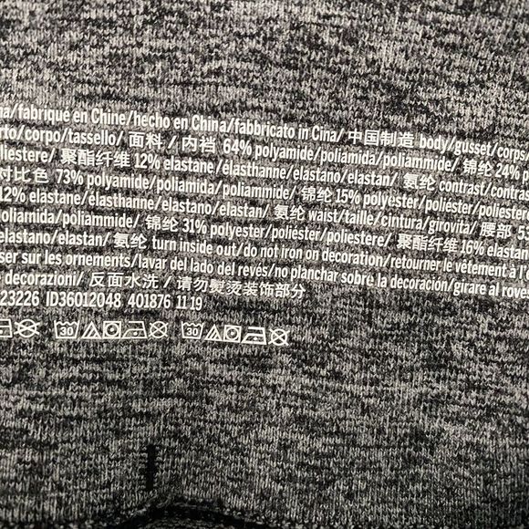 Pink Victoria's Secret Seamless Cropped Black Gray Leggings Size XS - Picture 9 of 9